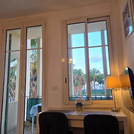 Apartmán & Les Cypres *